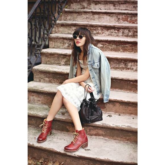 Frye Vintage Sabrina Sunrise Orange Leather Lace Up Ankle Boot Size 9 - Picture 4 of 14